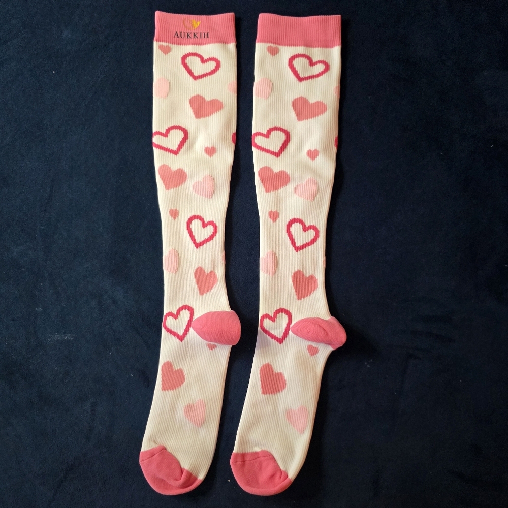 Aukkih High Quality Compression Socks : 20mmhg